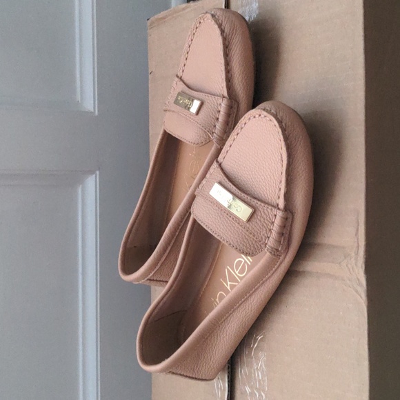 Calvin Klein Leta Blush Pink Loafers - Picture 2 of 7
